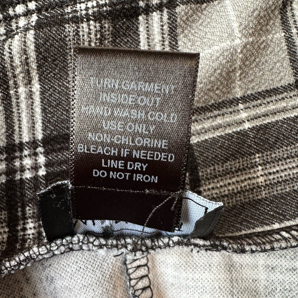Gray & Black Plaid Womens Lace Up Yoke Skater Skirt Size Medium Grunge Baddie - Picture 7 of 10